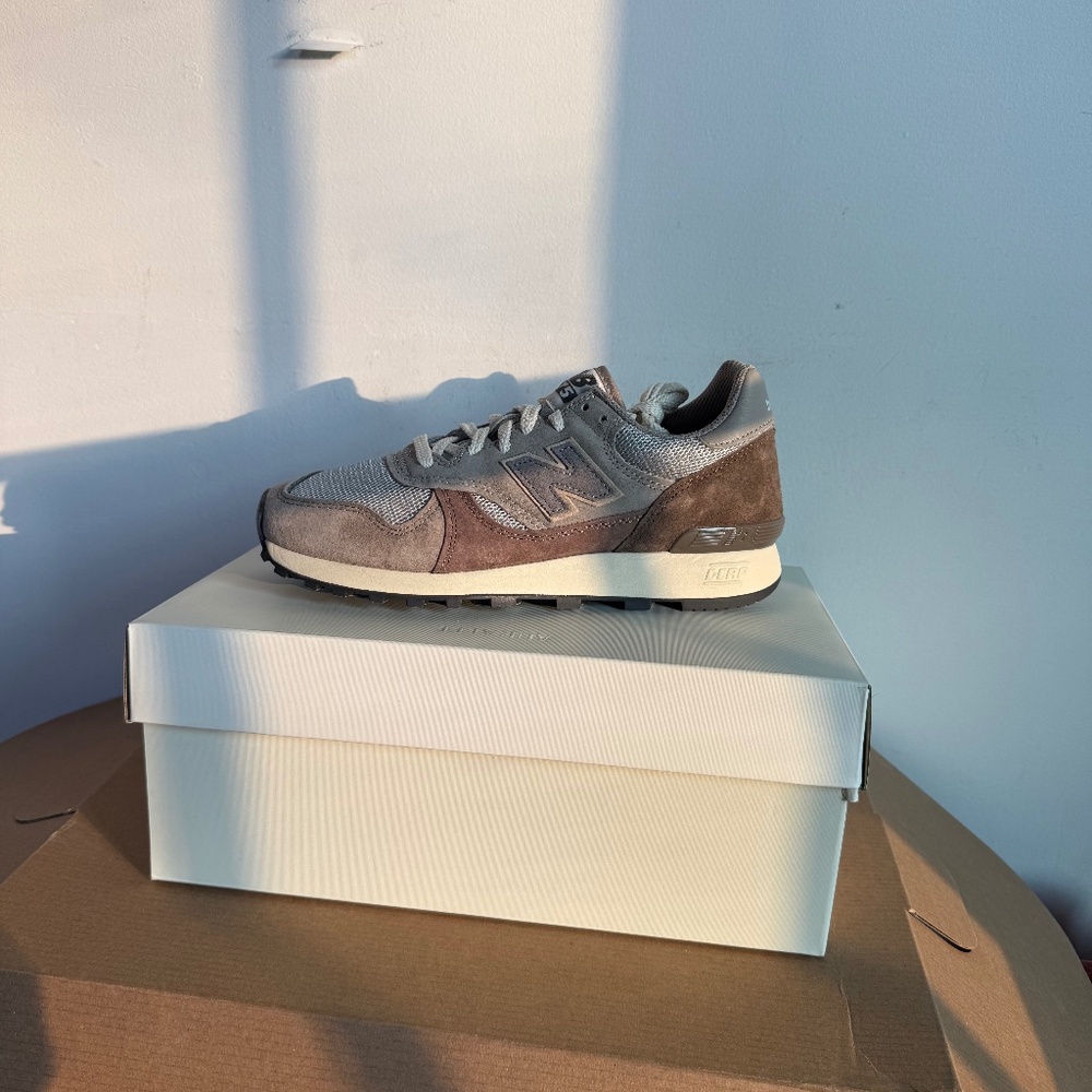 NEW BALANCE X AURALEE 475 SNEAKER